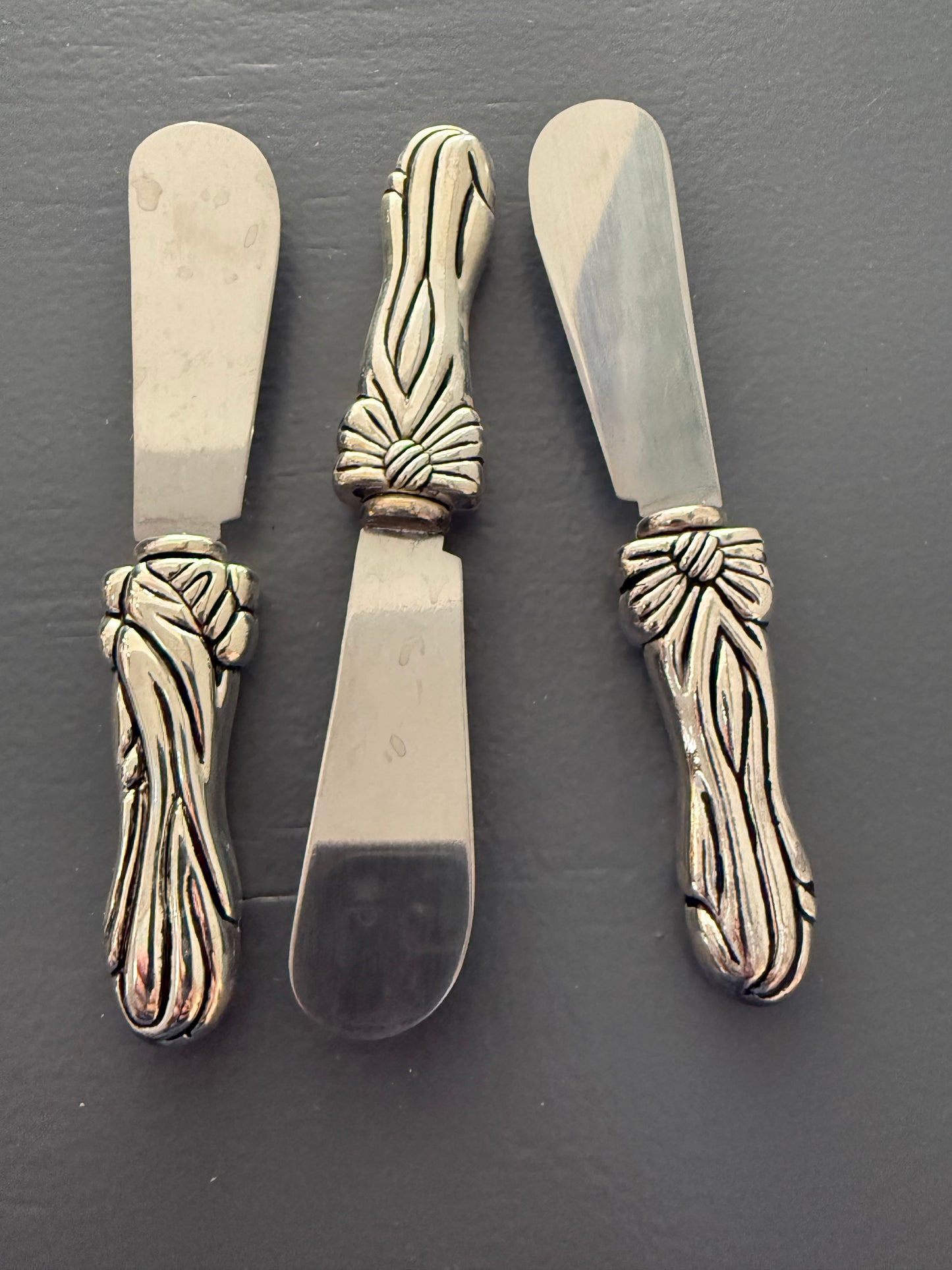 Set of 3 Ribbon Spreaders in Original Box