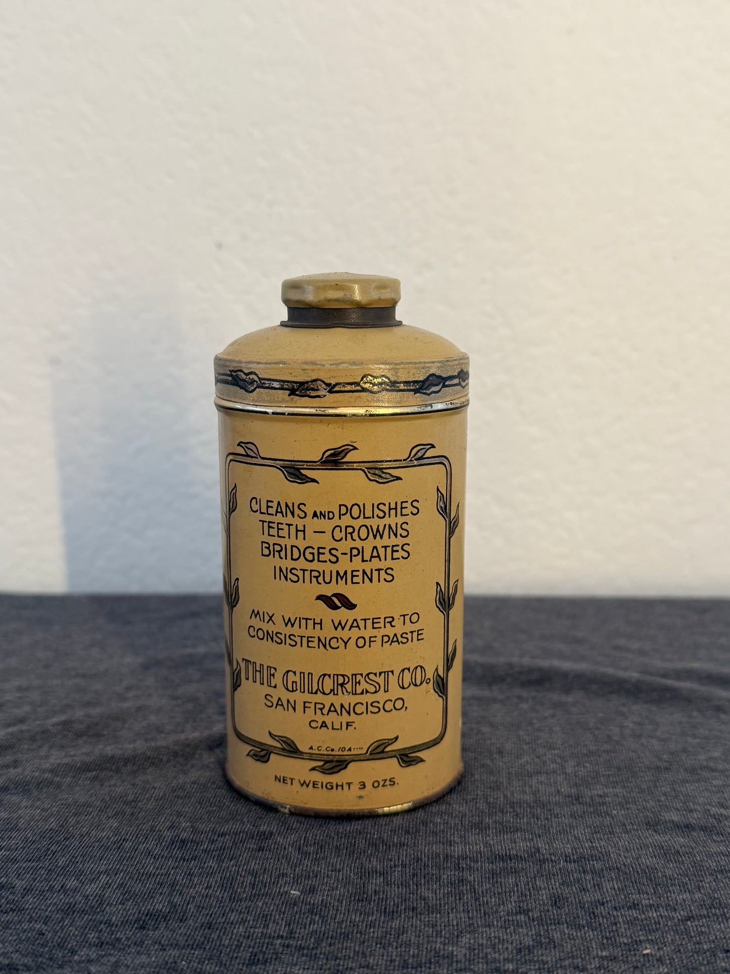 Vintage Dentist's Friend Tooth Powder Tin