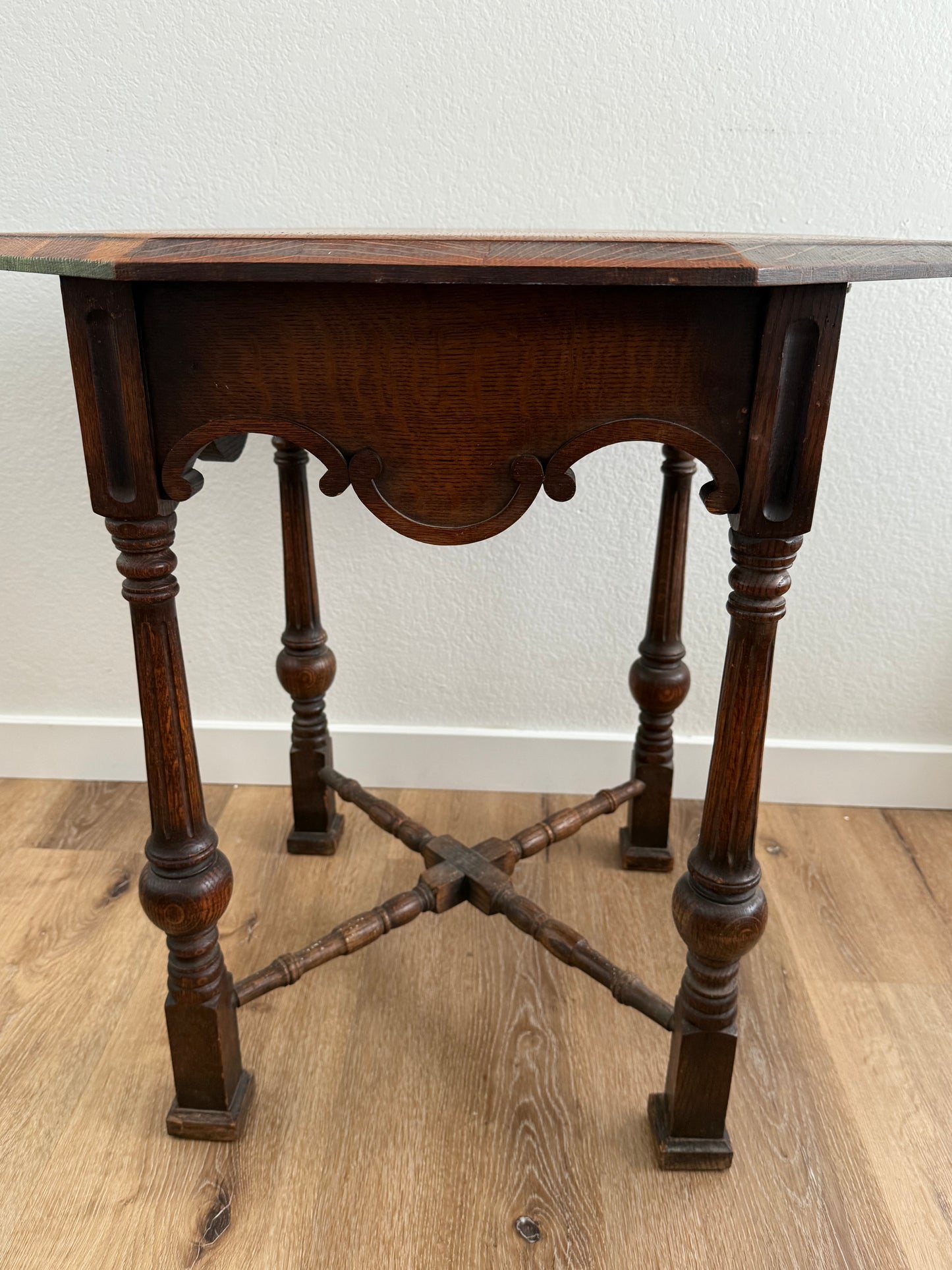 Victorian Octagonal Parlor Table