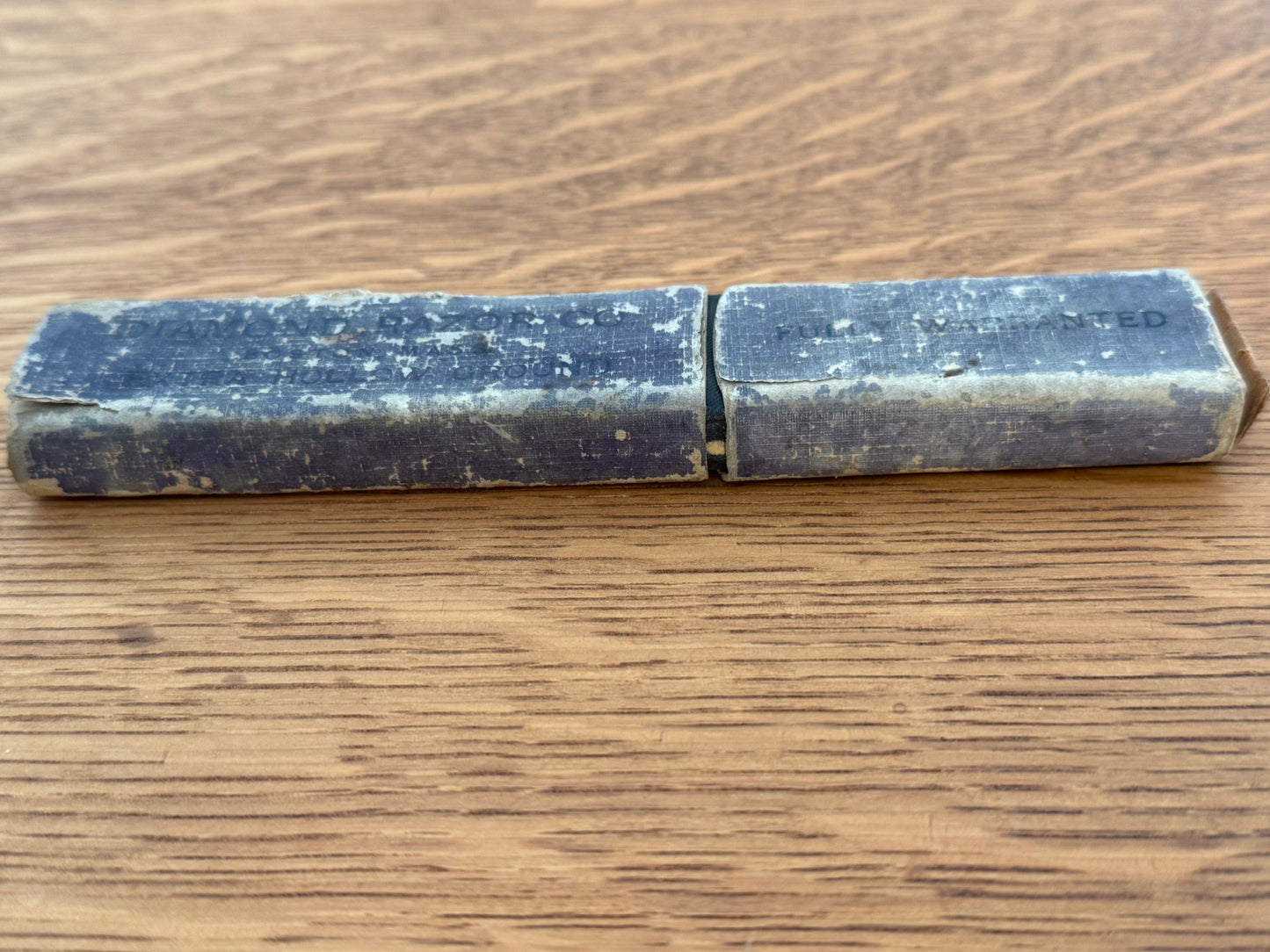 Antique Diamond Razor Co. Straight Razor Case