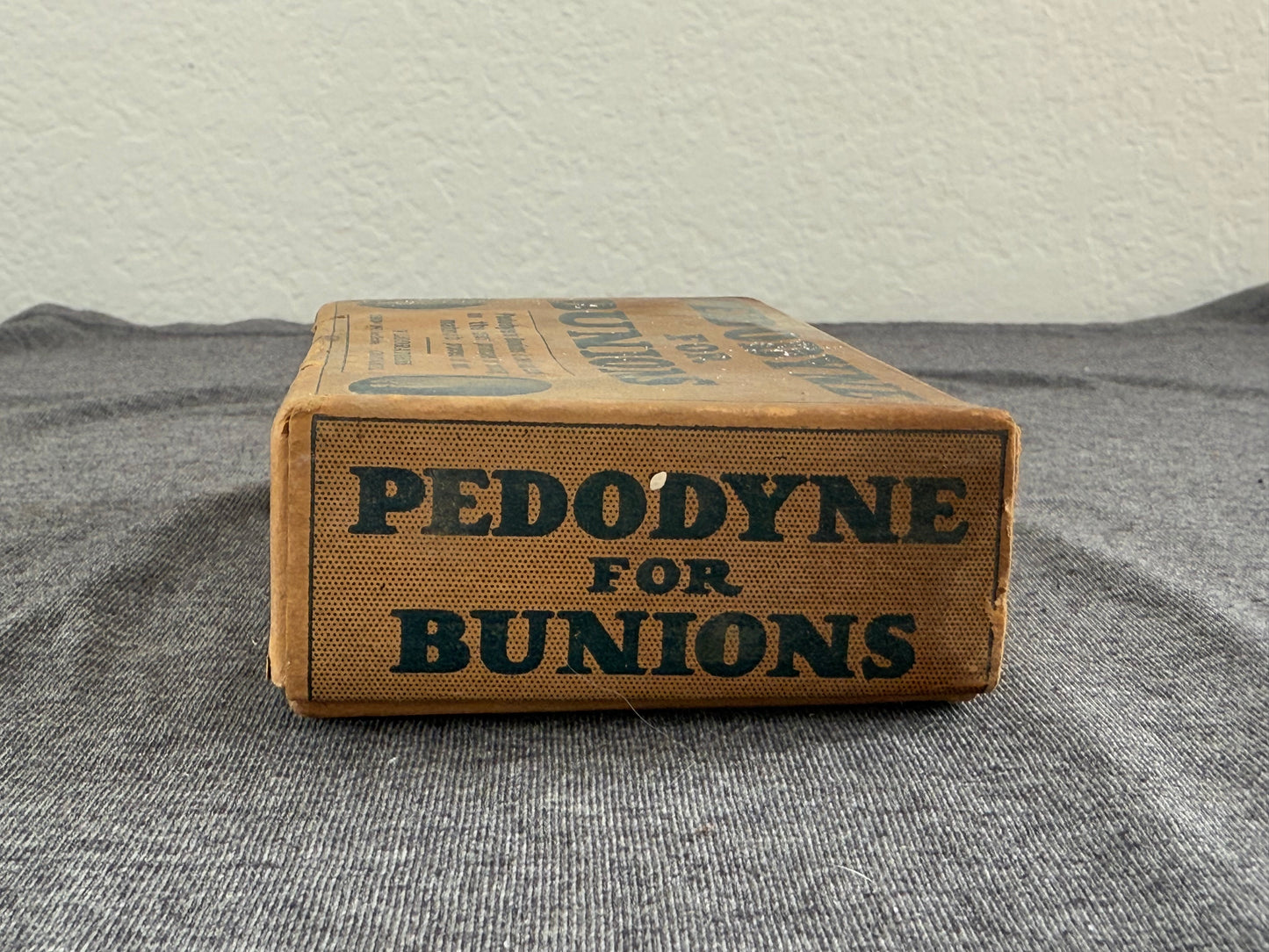 Vintage Pedodyne Bunion Treatment Box