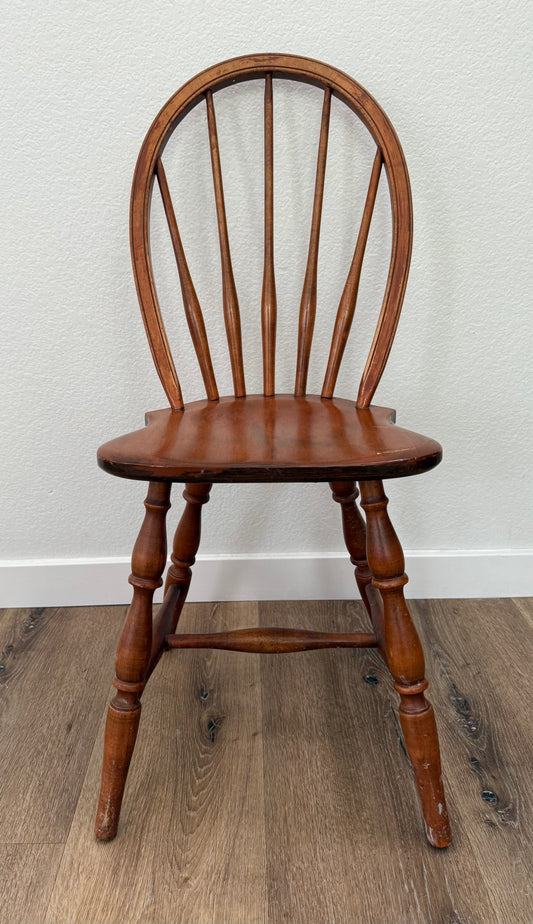 Hoop-Back Windsor Chair by Olney Maple Shop