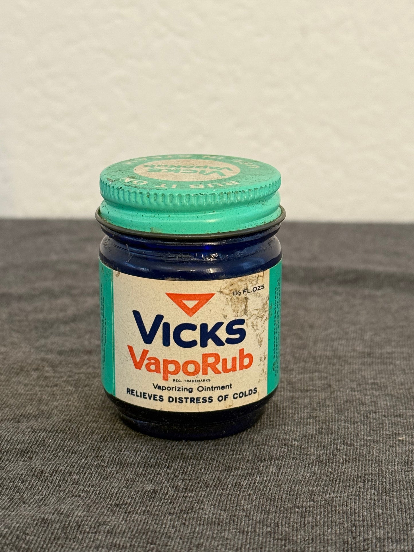 Vintage Vicks VapoRub Jar