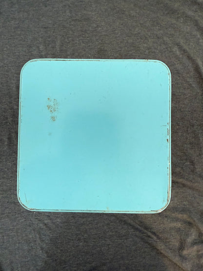 Vintage Nabisco Premium Cracker Tin