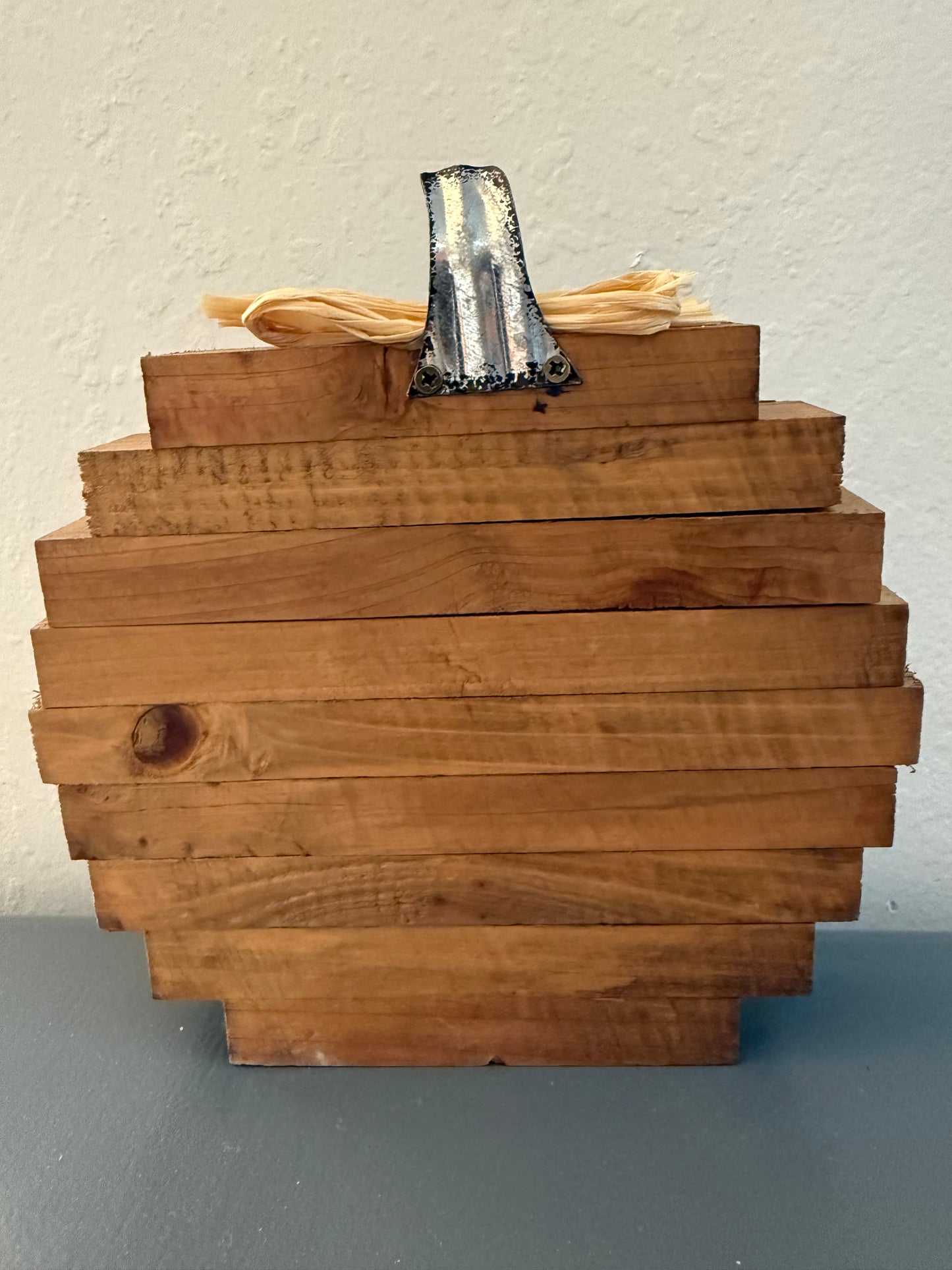 Rustic Farmhouse Style Wooden Pumpkin Shaped "Welcome Fall" Sign