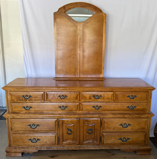 Maple Dresser With Matching Triptych Mirror