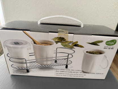 Silby 3 Piece Dry Food Canister Set with Holder Brand New in Box