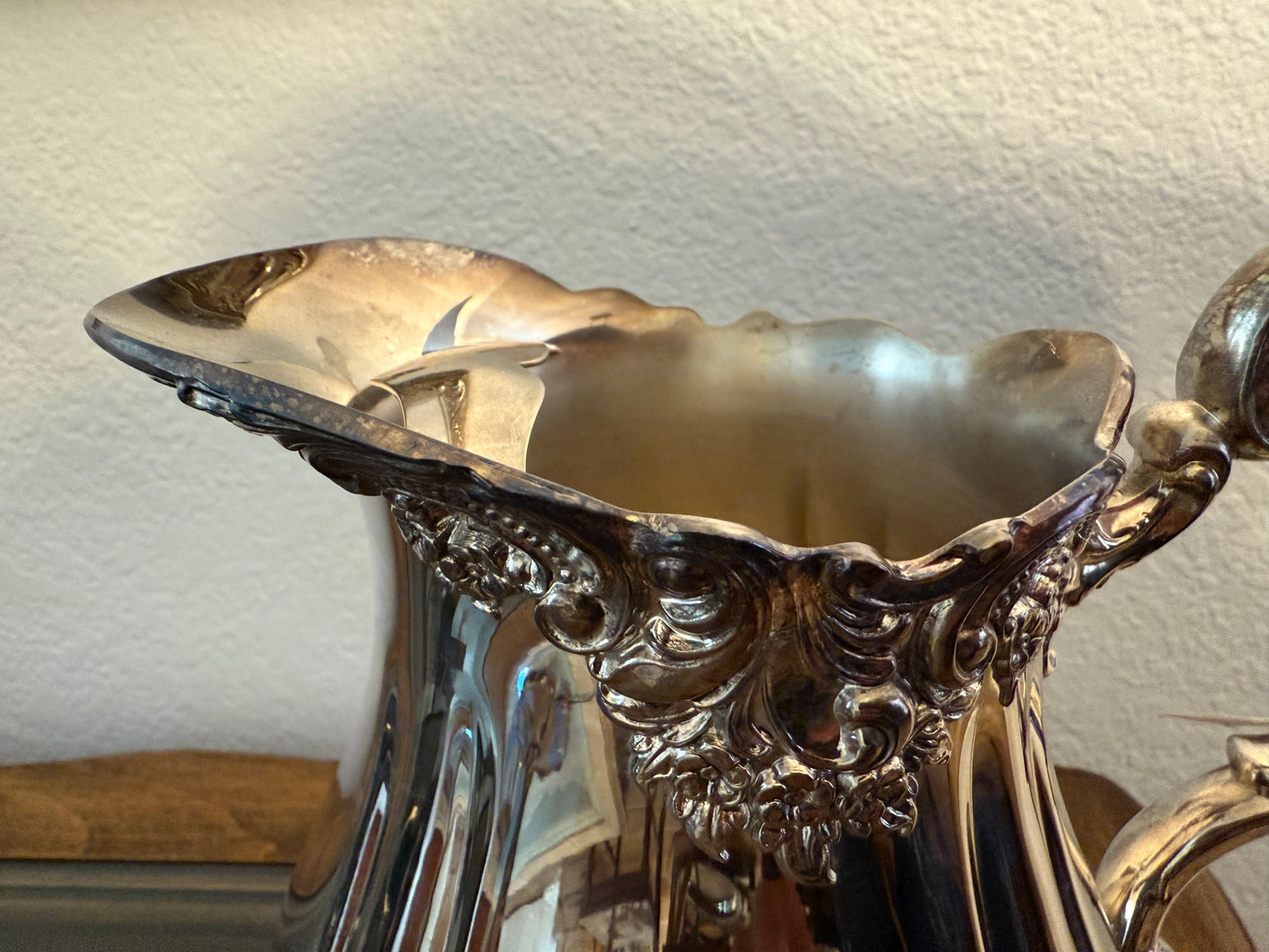 Antique Wallace Baroque Footed Creamer with Ornate Handle & Rim