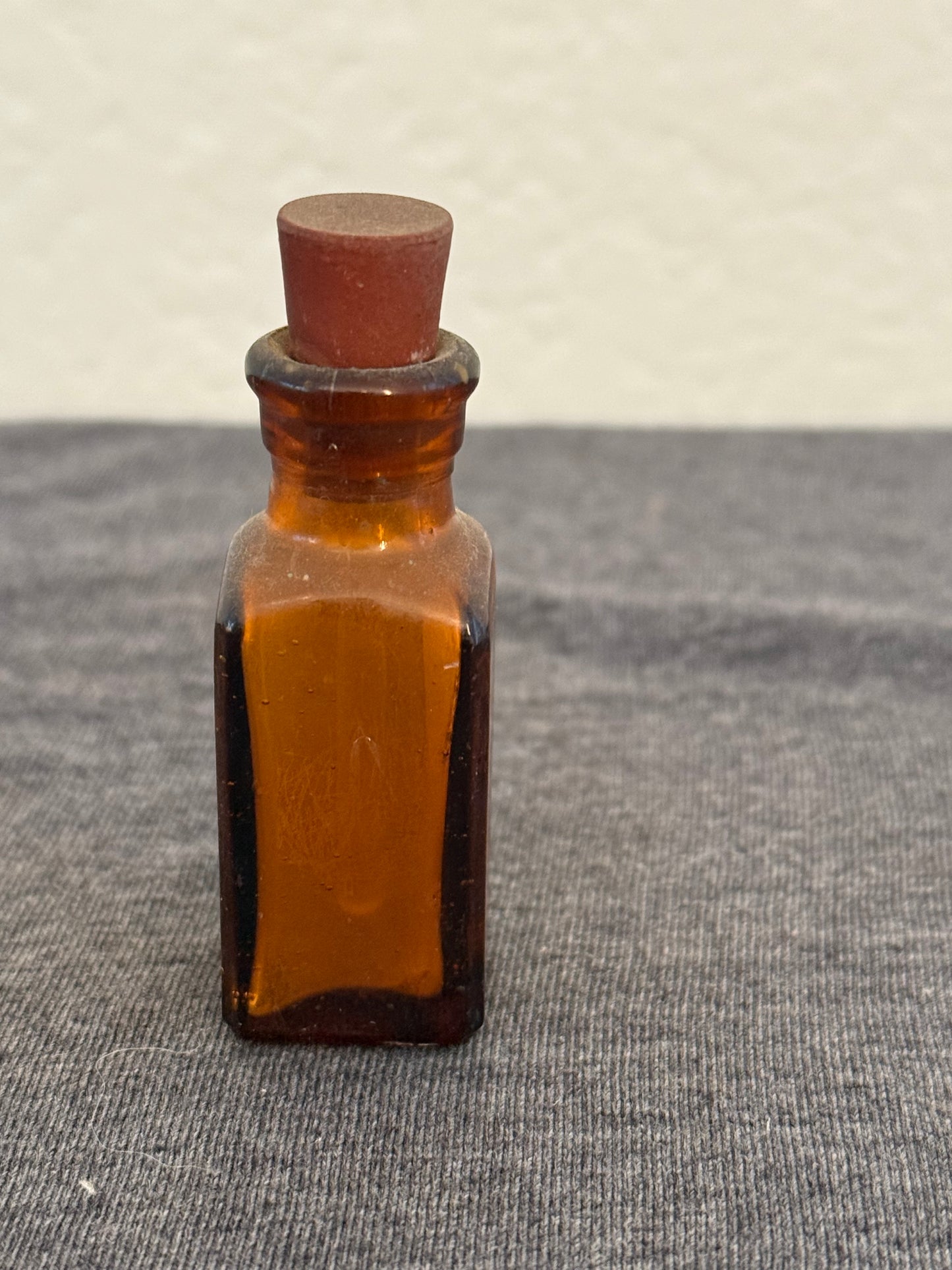 Antique Amber Glass Medicine Bottle 1880-1920