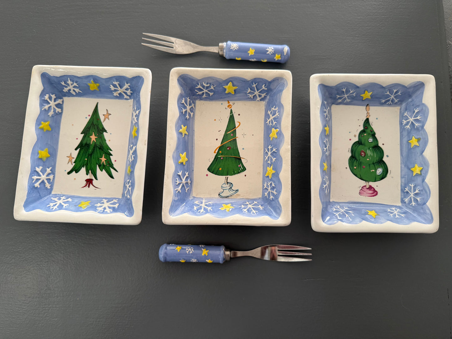 Ceramic Christmas Tree Appetizer Dish Set with Cocktail Forks