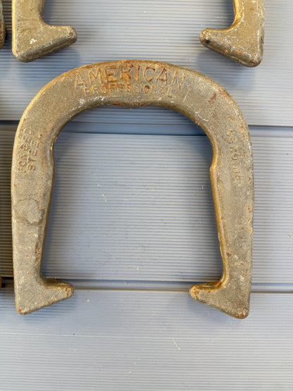 Vintage American Horseshoe Set