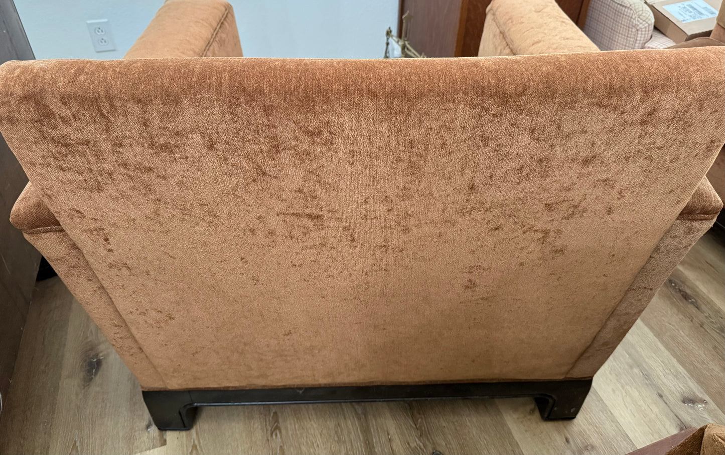 2 Well Made Oversized Chairs on Wood Base