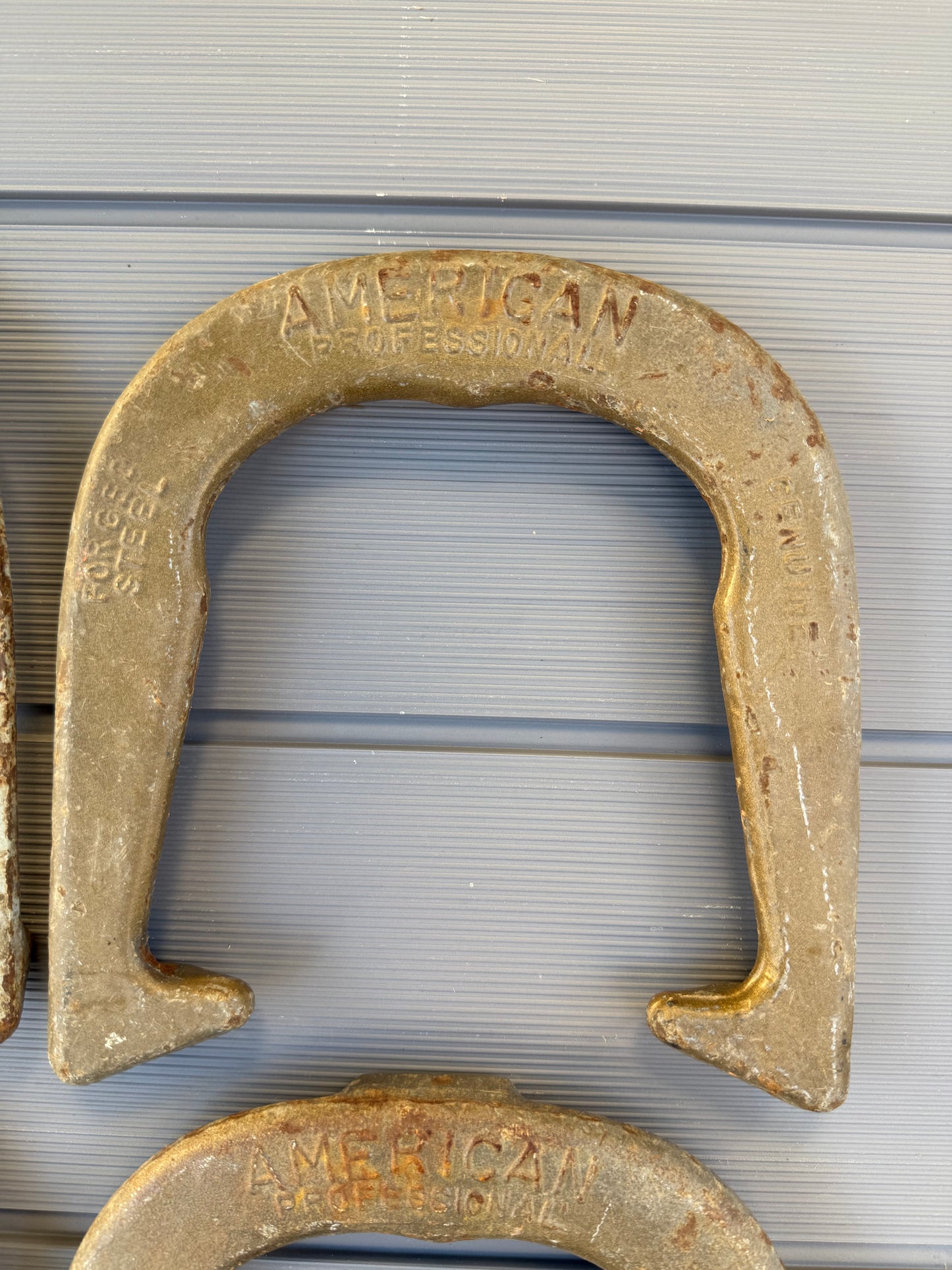 Vintage American Horseshoe Set