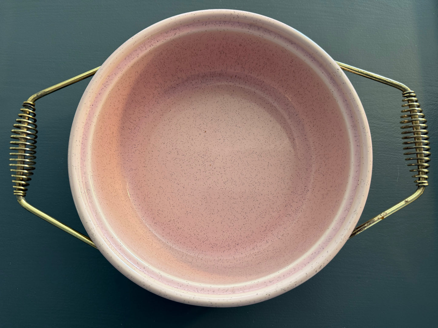 Bauer Monterey Speckled Pink Ceramic Casserole Dish with Stand(no lid)