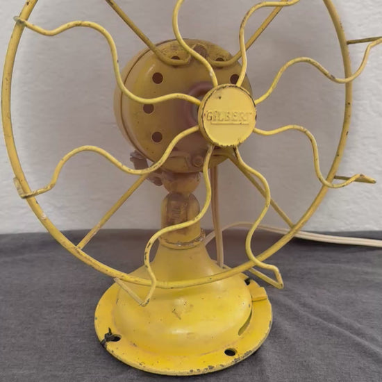 Video of fan oscillating 